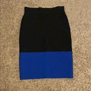 BCBG blue and black skirt